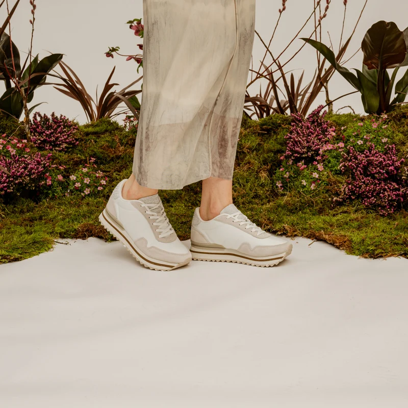 Nora III Leather Plateau - Blanc de Blanc