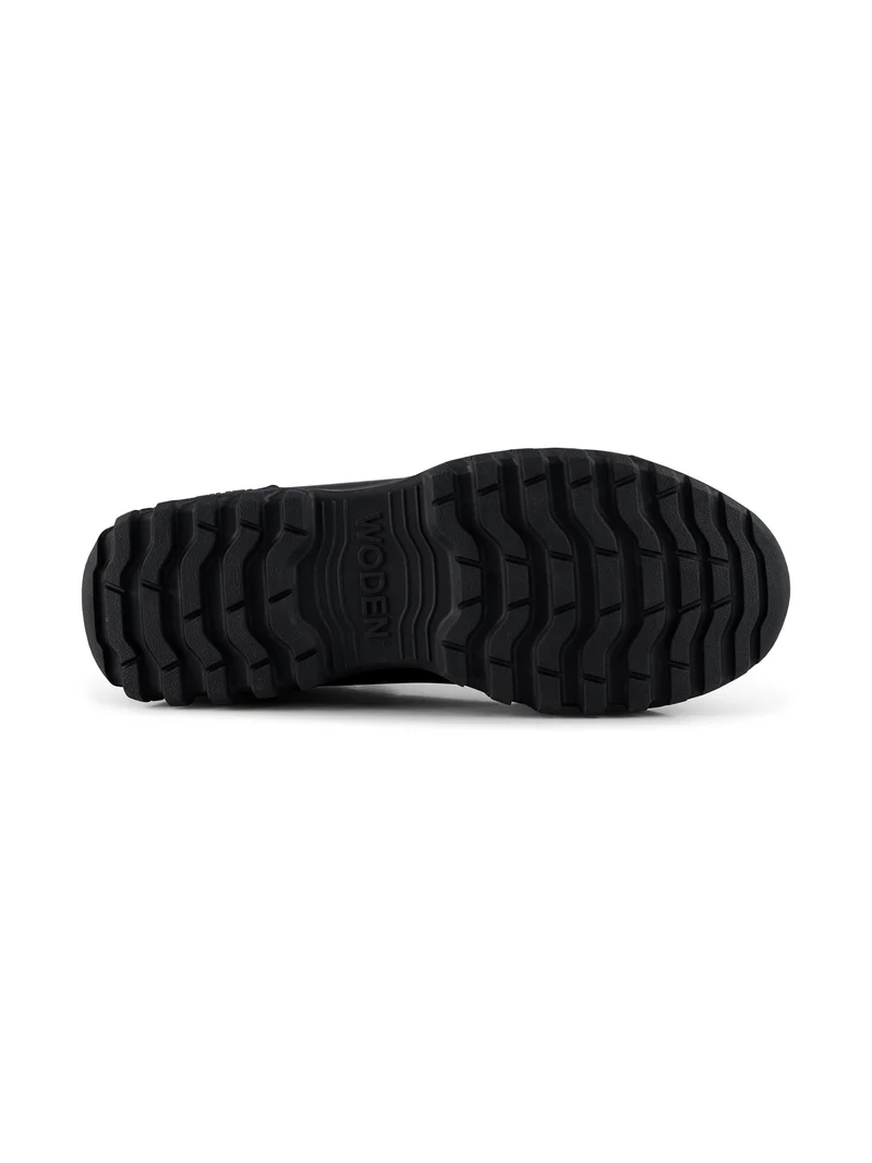 Magda Track Waterproof - Black