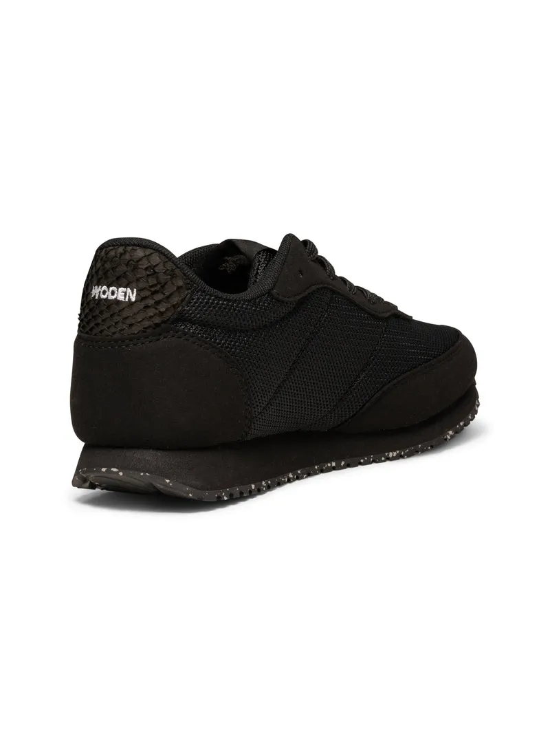 Signe - Black