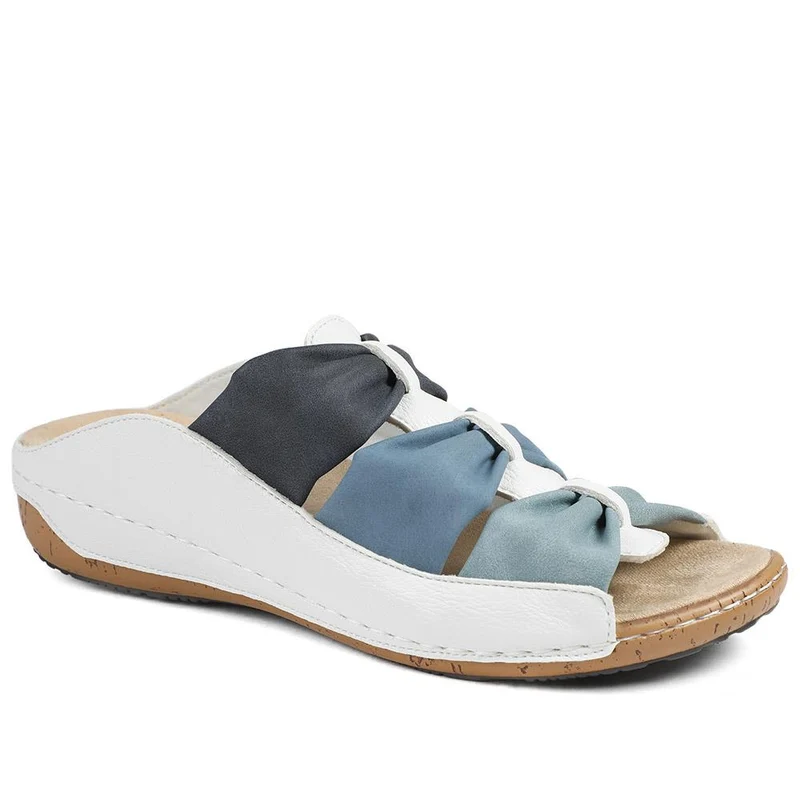 Flexible Triple Bow Cushioned Sandals - WBINS43014 / 329 090