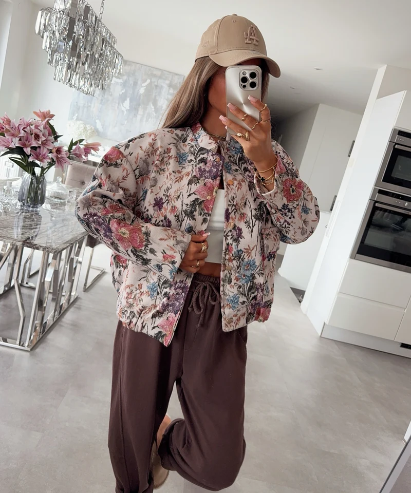 Bomberjacke Sylvie mit Blumen