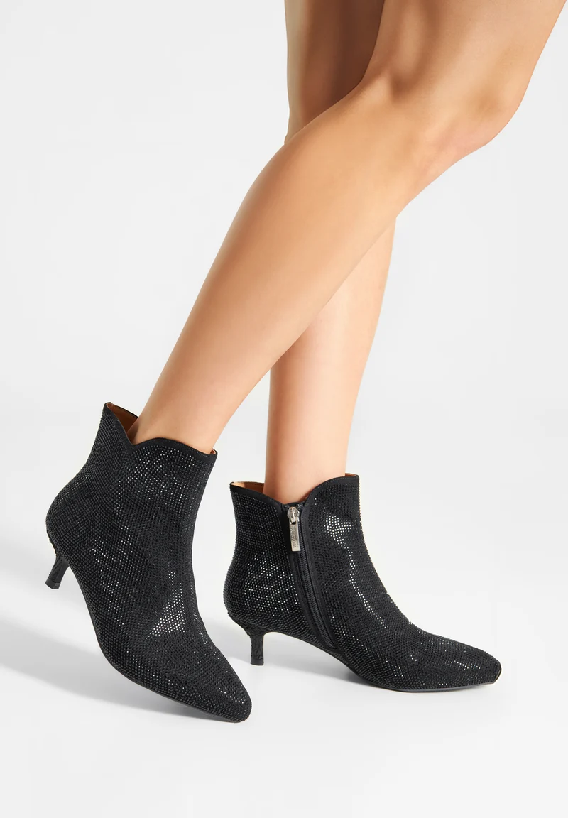 Saga Zip Crystal - Black/Black