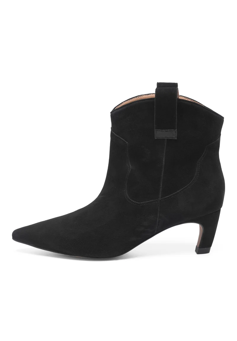 Dicte Low - Black