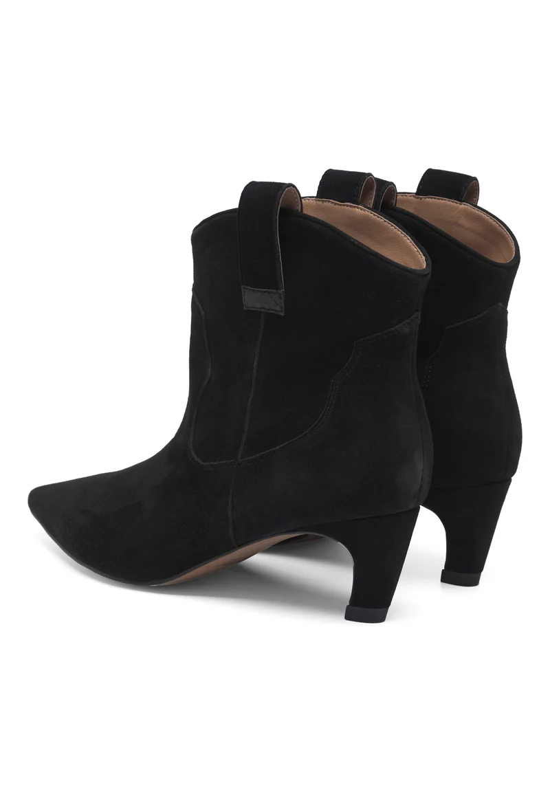 Dicte Low - Black