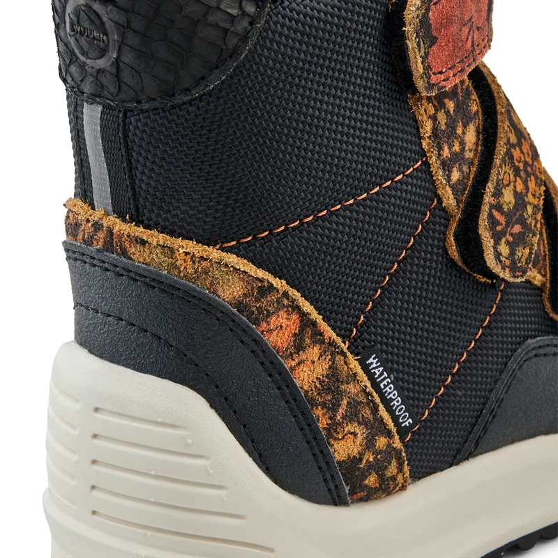 Adrian Boot Print - Black Flower