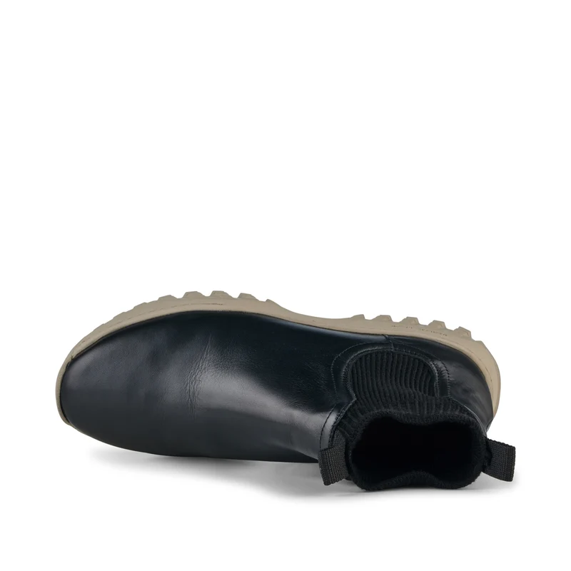 Lucy Track Leather - Black