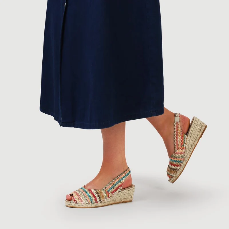 Wedge-Heeled Espadrilles - WBINS41093 / 327 260 - Multi