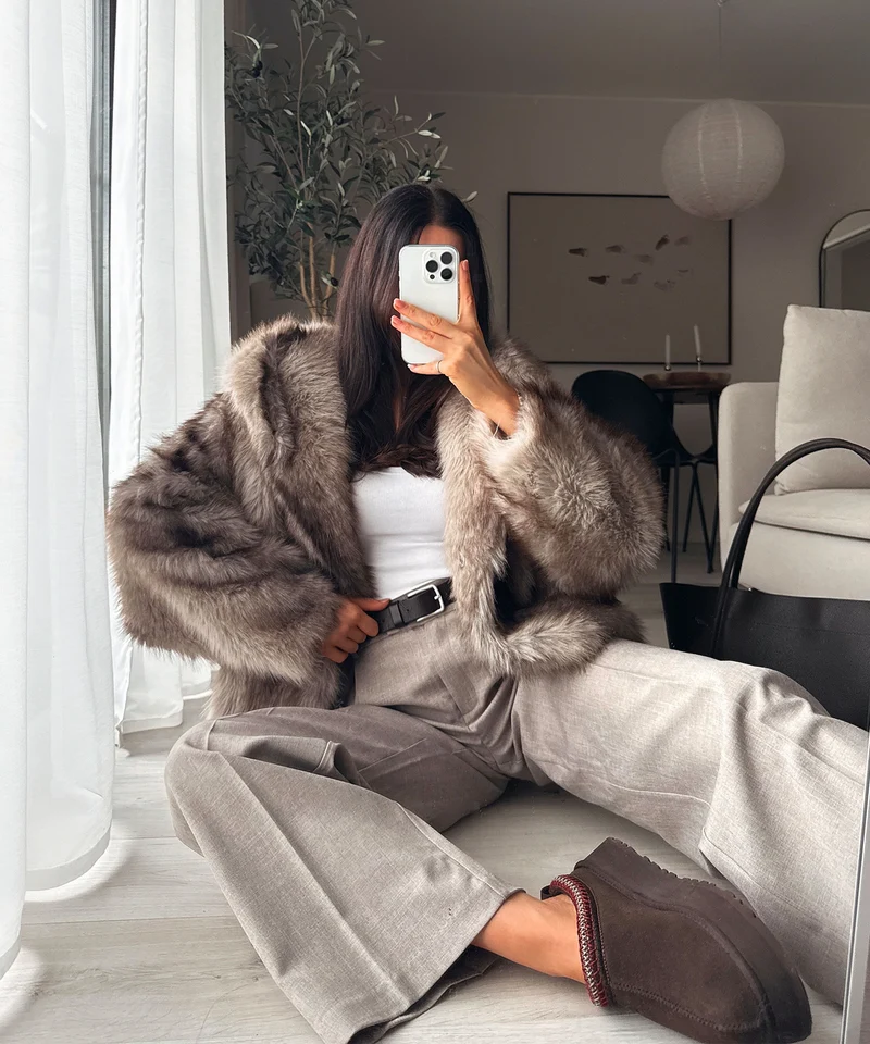 Pelzjacke mit Kapuze Lilly Beige