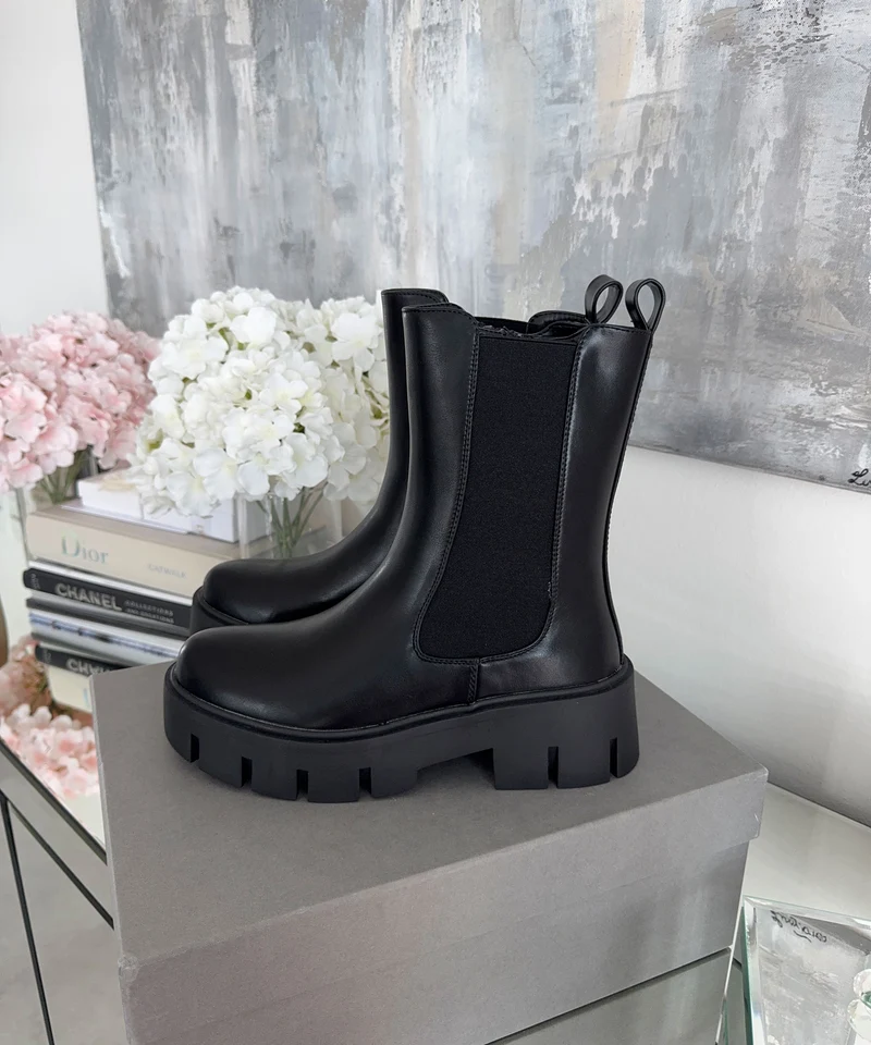 Boots Jeanine Schwarz