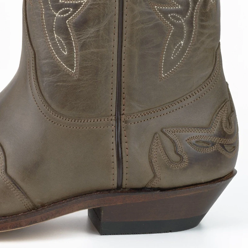 Cowboy Country- und Westernstiefel für Damen und Herren 17 Braunes Leder