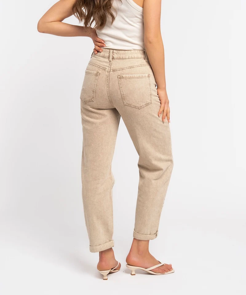 Stretch Mom Jeans Leava Dunkelbeige