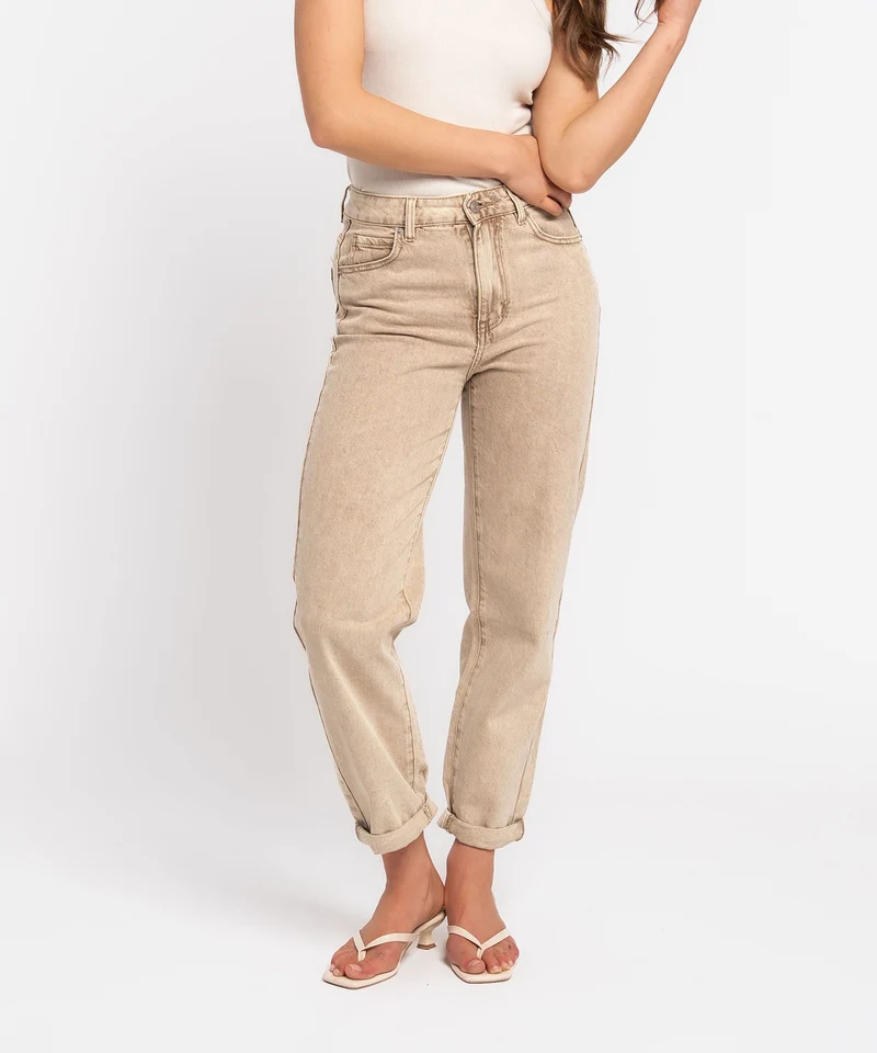Stretch Mom Jeans Leava Dunkelbeige