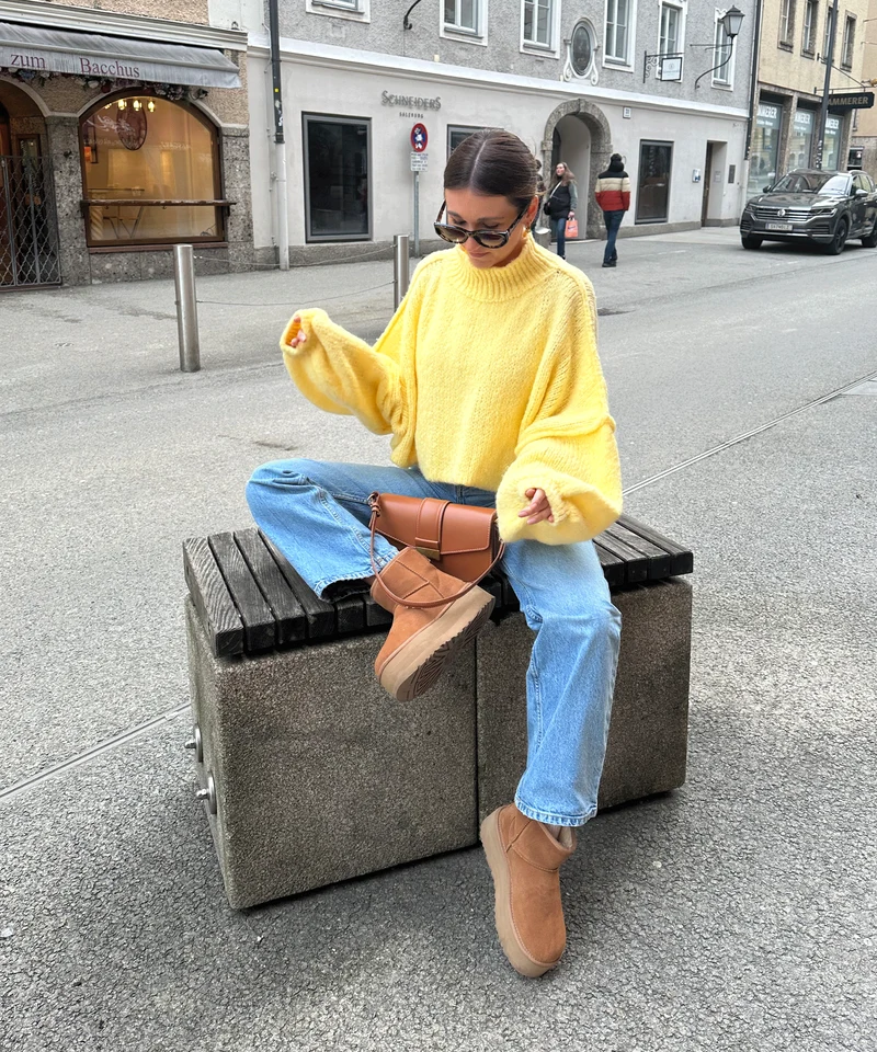 Oversize Pullover Nata Gelb