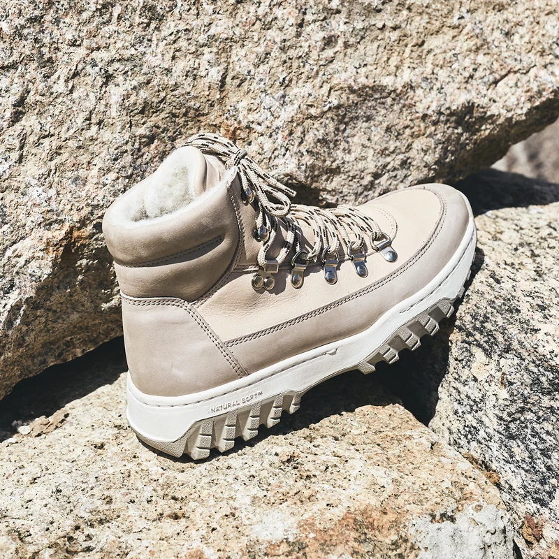 Iris Track Nubuck Mix - Creme