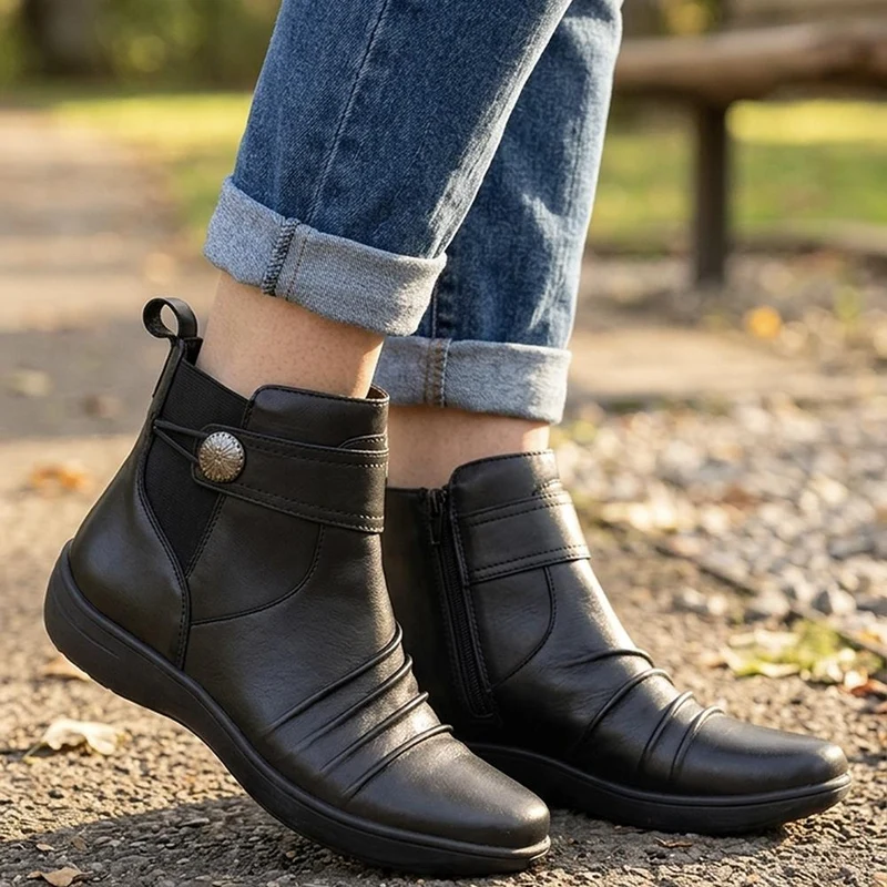 Wide Fit Leather Zip Up Ankle Boots - KF44007 / 330 050 - Black