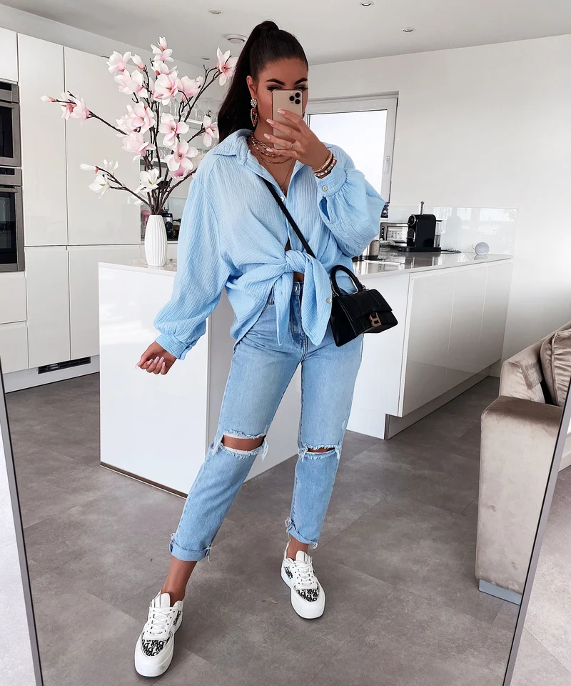 Oversize Musselin Bluse Freya Hellblau Kurz