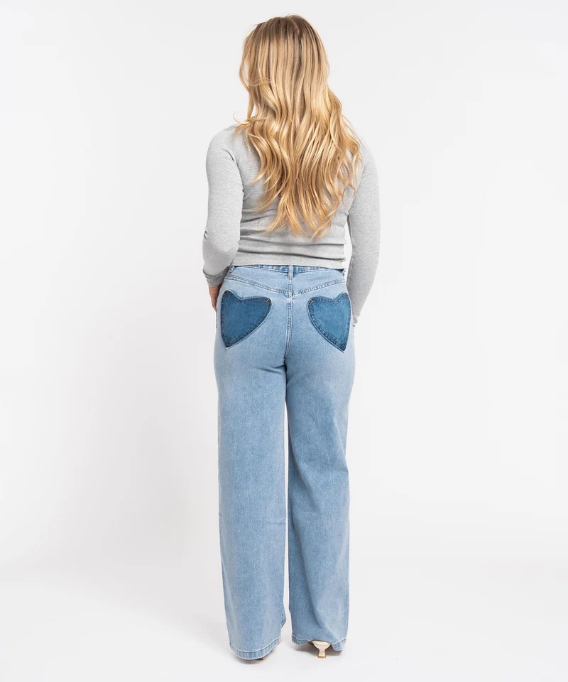 Stretch Straight Leg Jeans Heart Blau