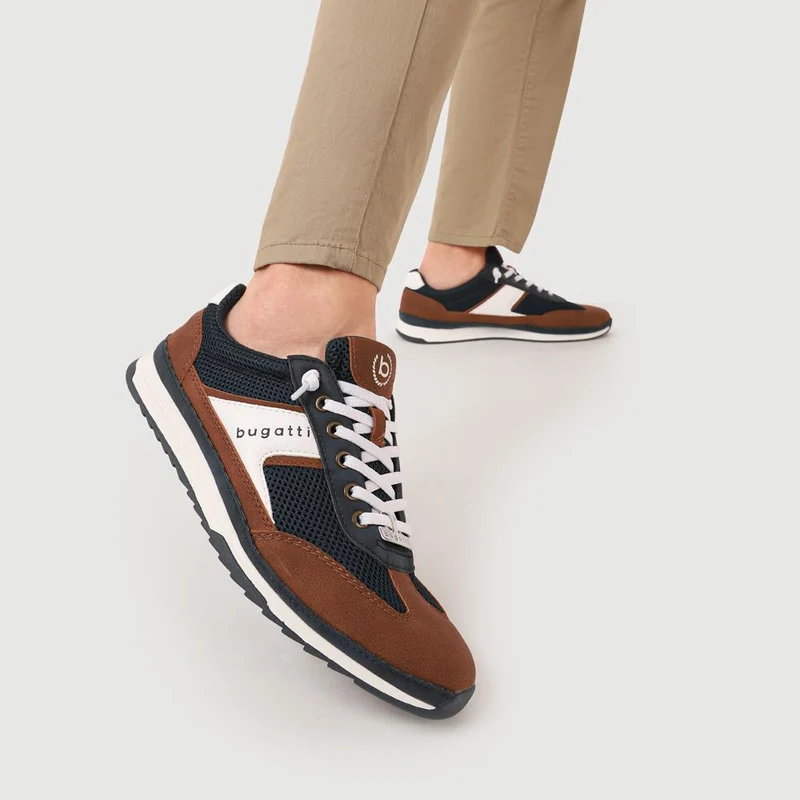 Comfort-Fitting Laced Trainers - BUG41516 / 327 369 - Navy