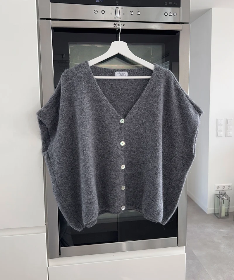Kurzarm Cardigan Liz Dunkelgrau