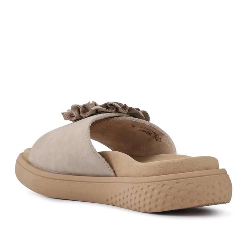 Rose-Detailed Sliders - RKR41547 / 327 293 - Beige