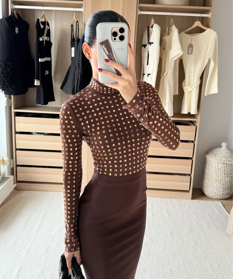 Kleid Yania Braun