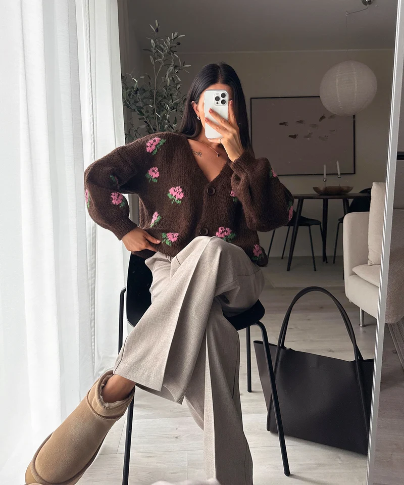 Cardigan Rose Dunkelbraun