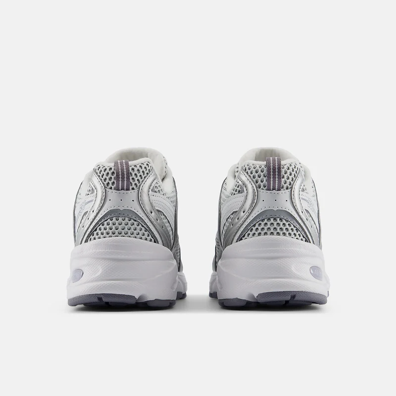 New Balance Unisex-Sneaker 530 | Grau-Silber-Metallic