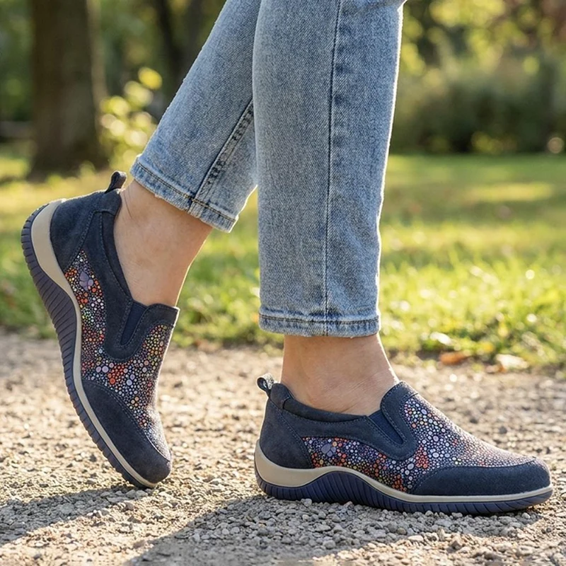 Wide Fit Leather Slip On Comfort Trainers - BRK43025 / 328 915 - Navy Floral