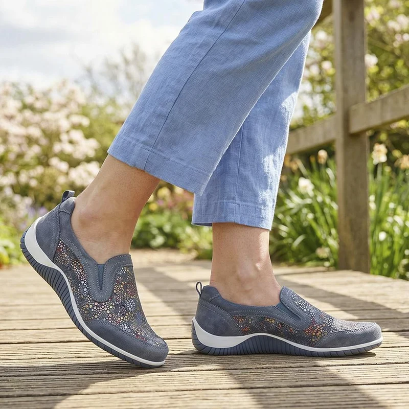 Wide Fit Leather Slip On Comfort Trainers - BRK43025 / 328 915 - Blue Multi