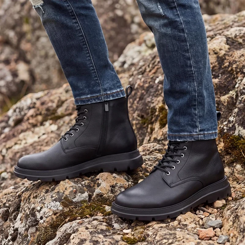 Wide Fit Chunky Leather Lace Up Boots - PRFEM44007 / 330 184 - Black