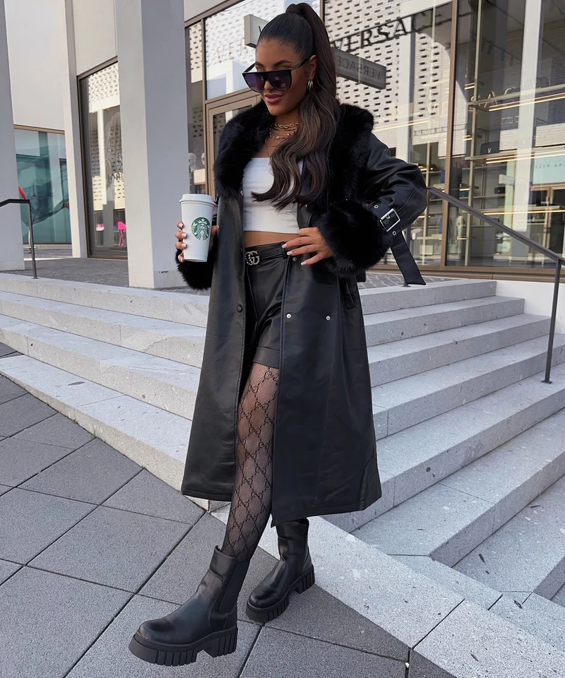 Ledermantel Hillary mit Felldetails Schwarz