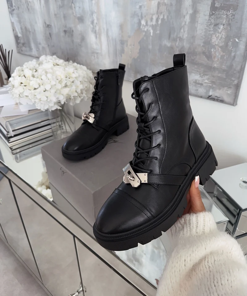 Stiefeletten Hermi Schwarz Silber