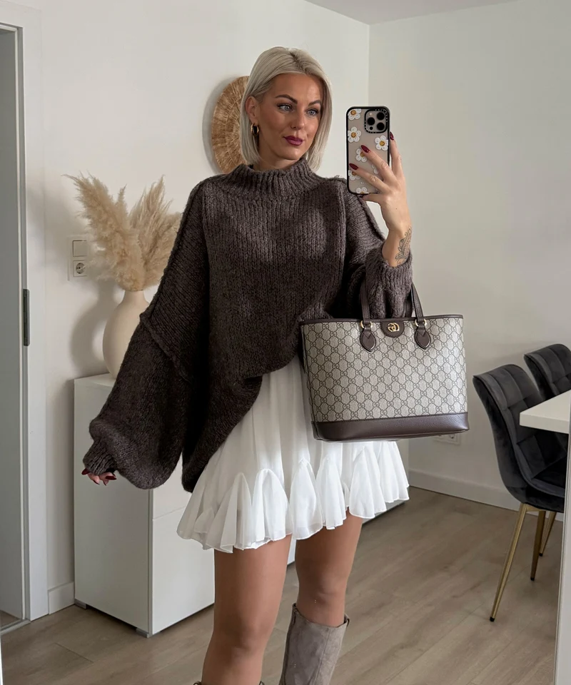 Rock Nicole Weiß