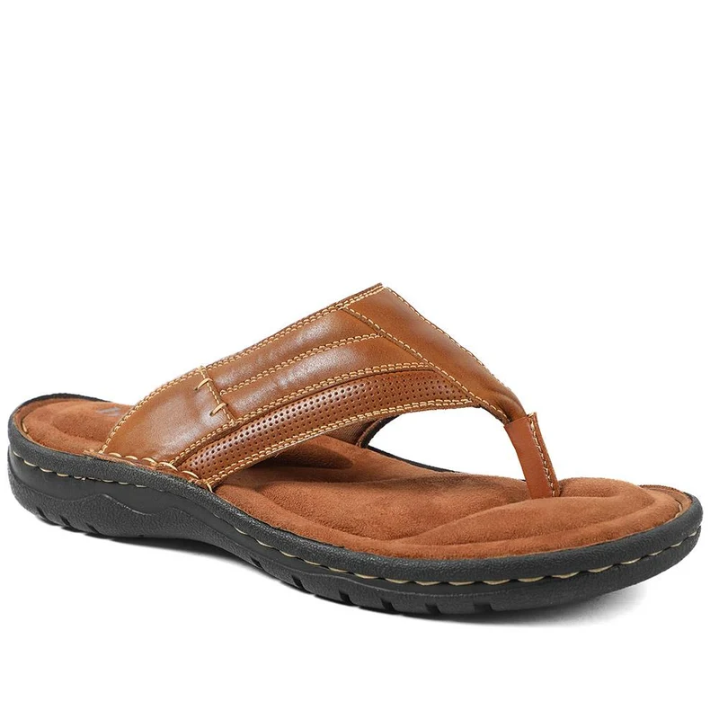 Leather Slip On Sandals - AATRA43002 / 328 935