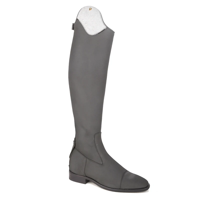Petrie Springstiefel Einzelstücke