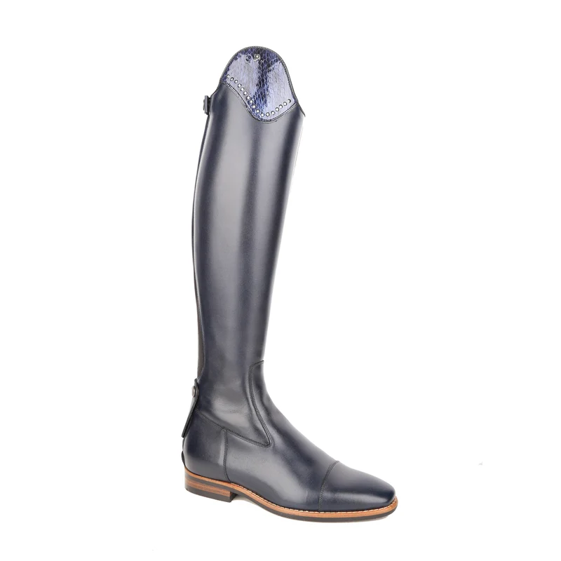 Petrie Springstiefel Einzelstücke