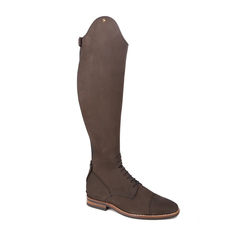 Petrie Springstiefel Einzelstücke