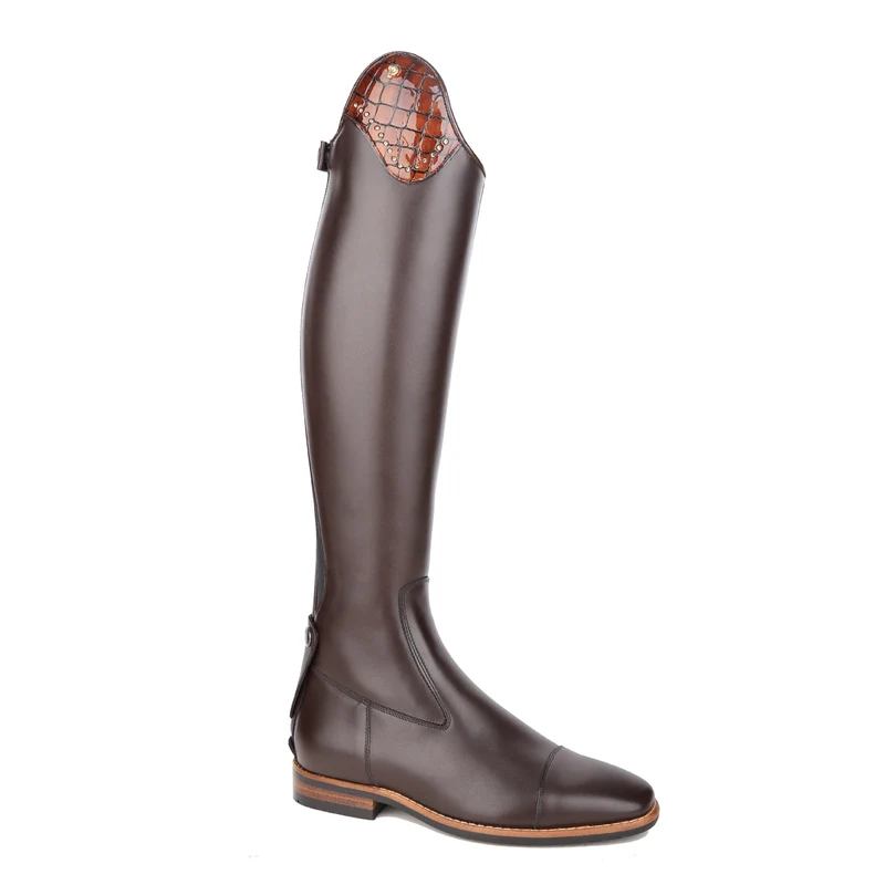 Petrie Springstiefel Einzelstücke