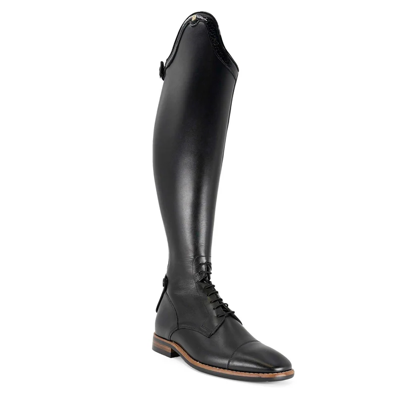 Petrie Springstiefel Einzelstücke