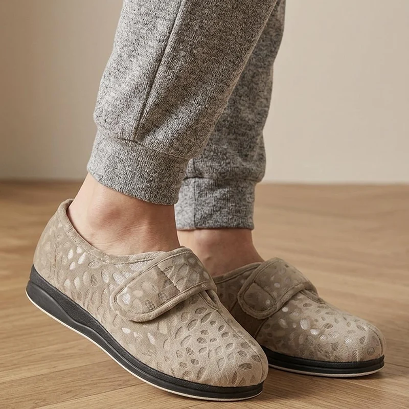 Extra-Wide Fit Slippers - AMINA / 323 506 - Natural