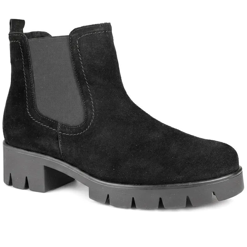 Gabor Chunky Leather Chelsea Boots - GABC44056 / 330 675 - Black