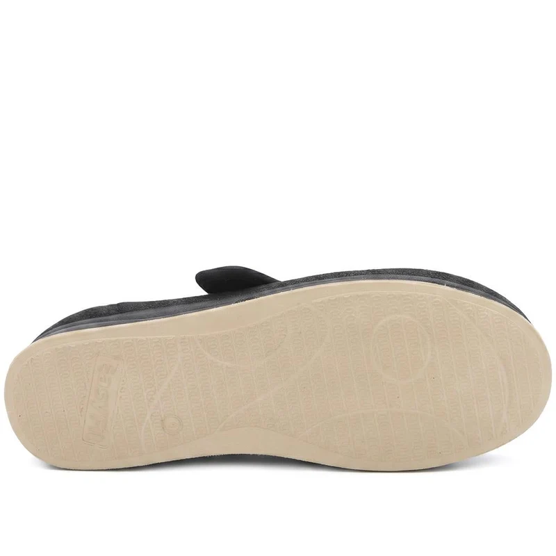 EasyFit Extra Wide Adjustable Fit Slippers - NICHOLAS / 330 323 - Black-Black