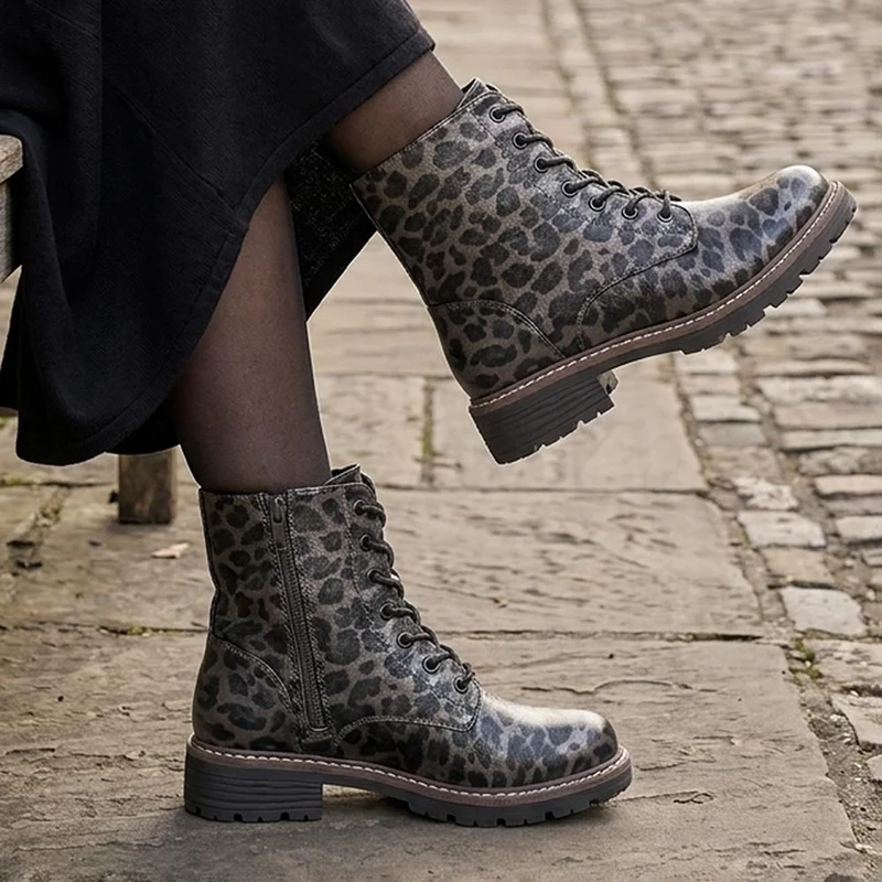 Lace Up Ankle Boots With Warm Lining - WBINS44000 / 329 764 - Leopard