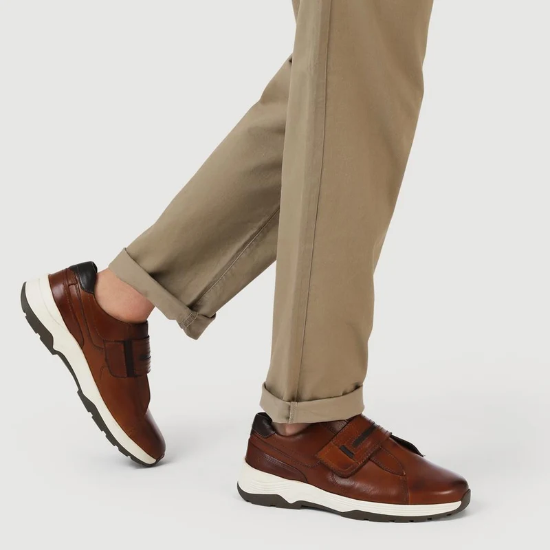 Wide-Fit Touch-Fasten Shoes - CALLUM / 326 961 - Cognac