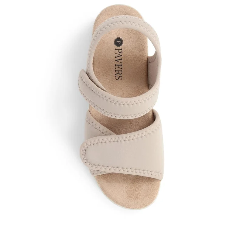 Adjustable Touch-Fasten Sandals - POLY39003 / 325 314 - Beige