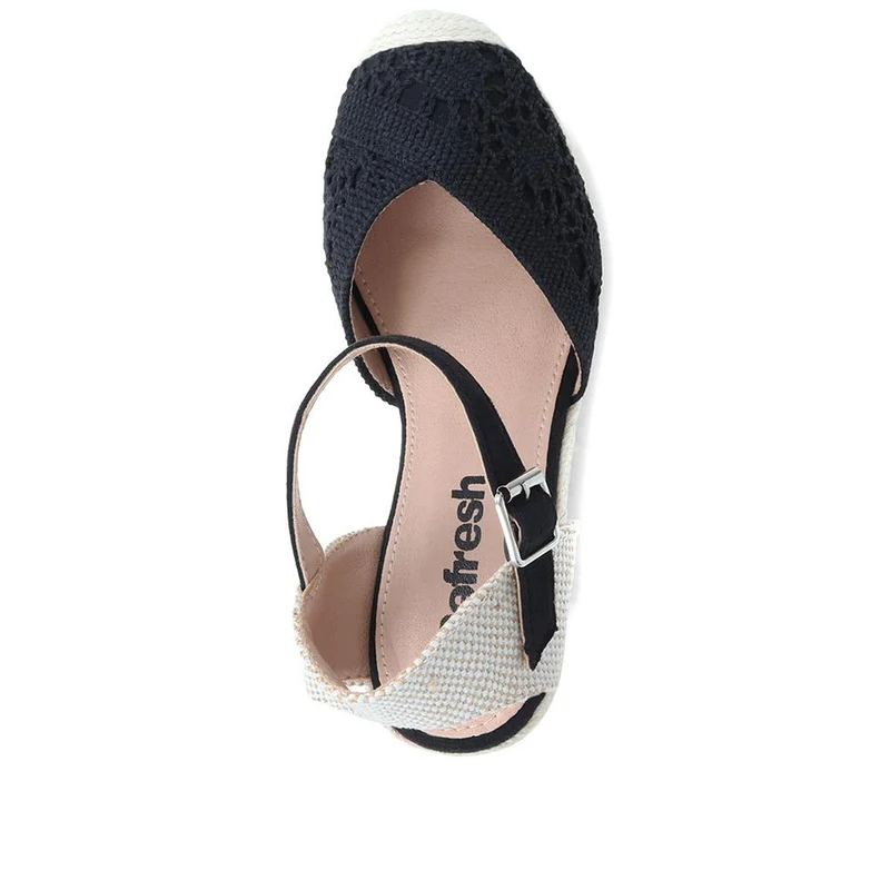 Espadrille Wedge Sandals - XTI37510 / 323 880 - Black