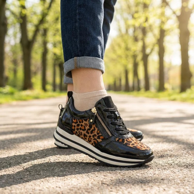 Zip-Up Laced Trainers - WBINS39070 / 325 159 - Leopard