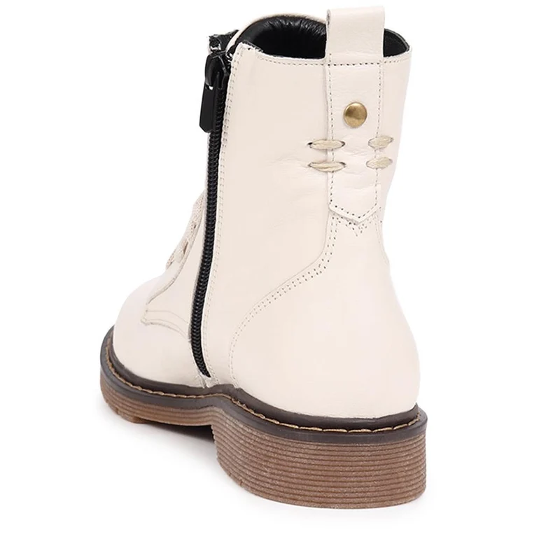 Lace-Up Leather Boots - BELYNR40001 / 326 190 - Off White