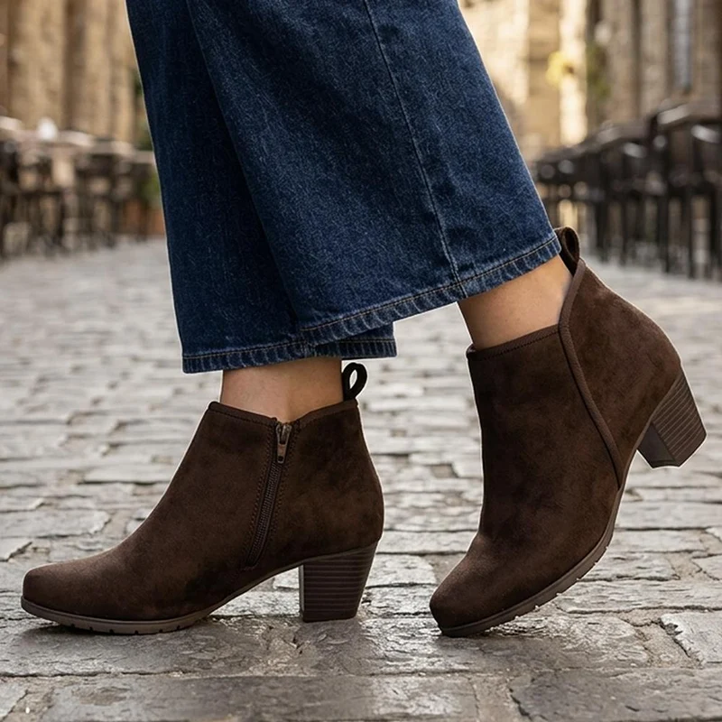 Wide Fit Smart Block Heel Ankle Boots - WBINS44003 / 329 624 - Brown