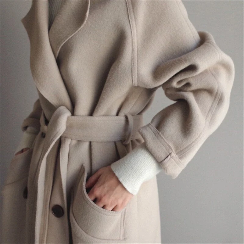 Lara | Damen Winter Wickelmantel im eleganten Design